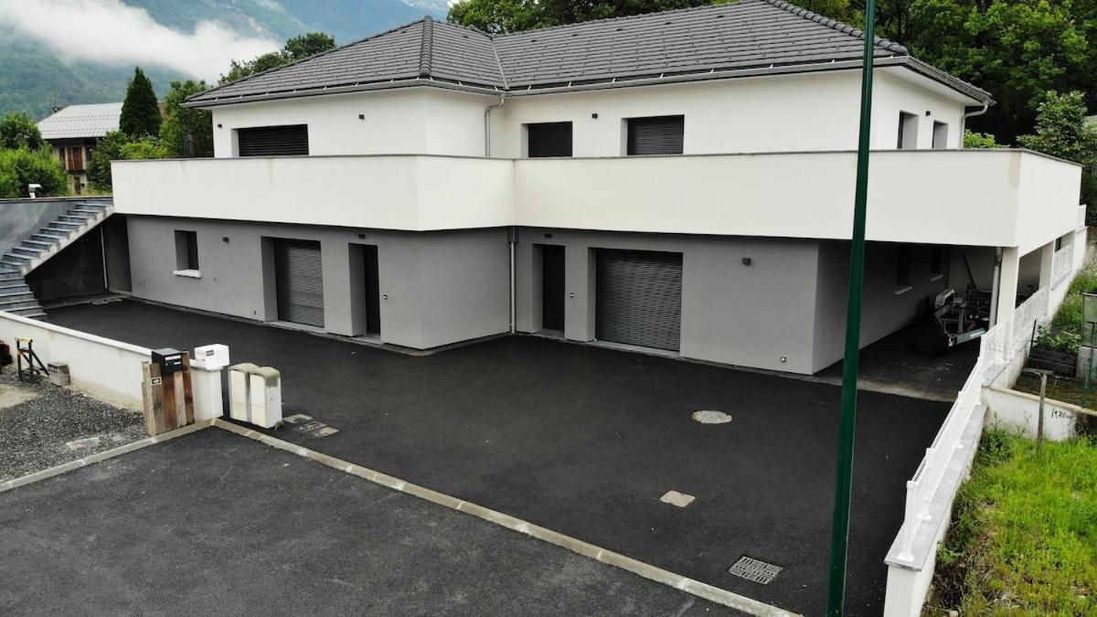 Appartement Le Cocon Proche Station Ski-Piscine Saint Avre la Chambre ภายนอก รูปภาพ