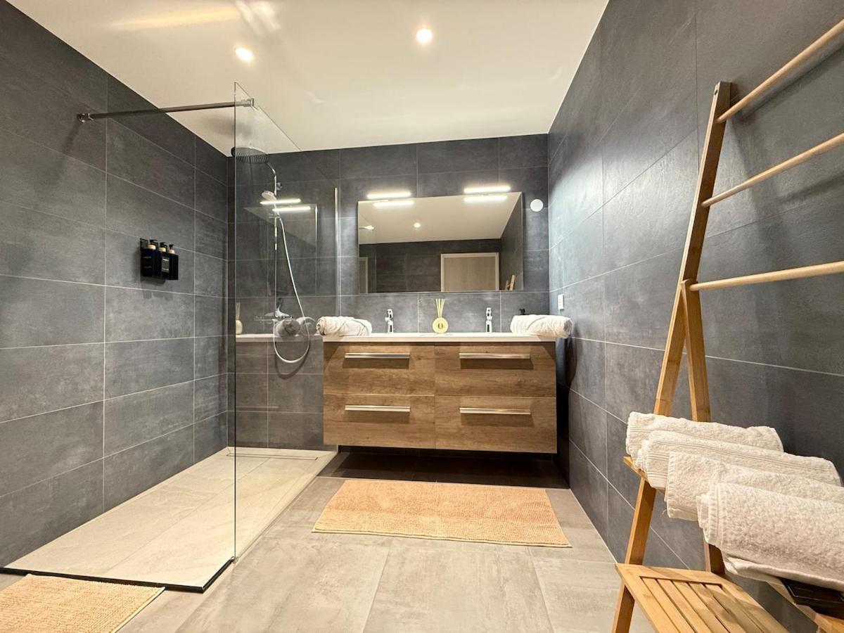 Appartement Le Cocon Proche Station Ski-Piscine Saint Avre la Chambre ภายนอก รูปภาพ